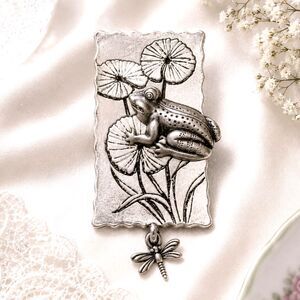 Pewter Tone Frog and Dragonfly on Water Lilies Brooch Pin